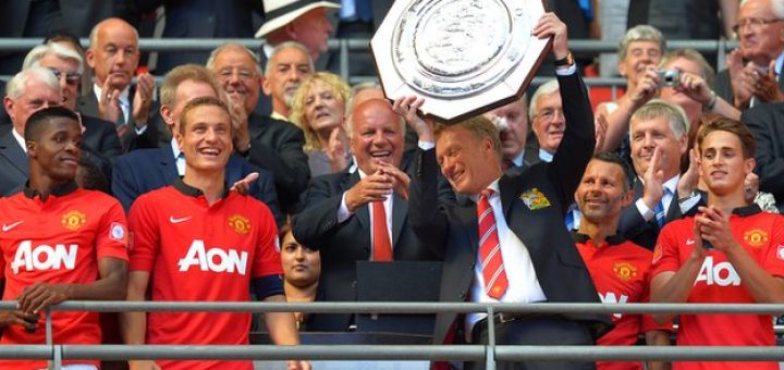 Moyes with Community Shield