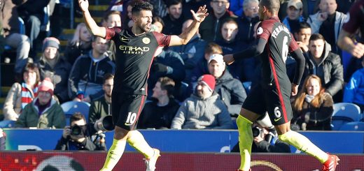 Sergio Aguero celebrates with Fernando