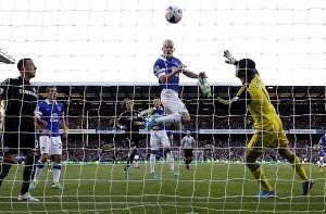 Steven-Naismith-scores-against-chelsea